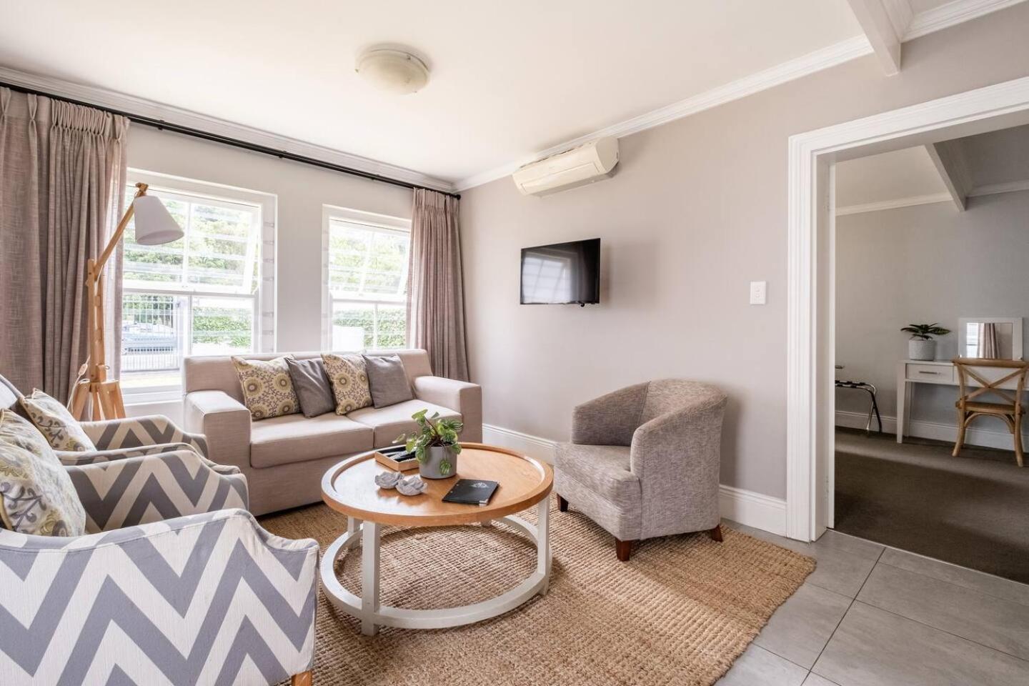 Bonne Esperance Studio Apartments ستيلينبوش المظهر الخارجي الصورة