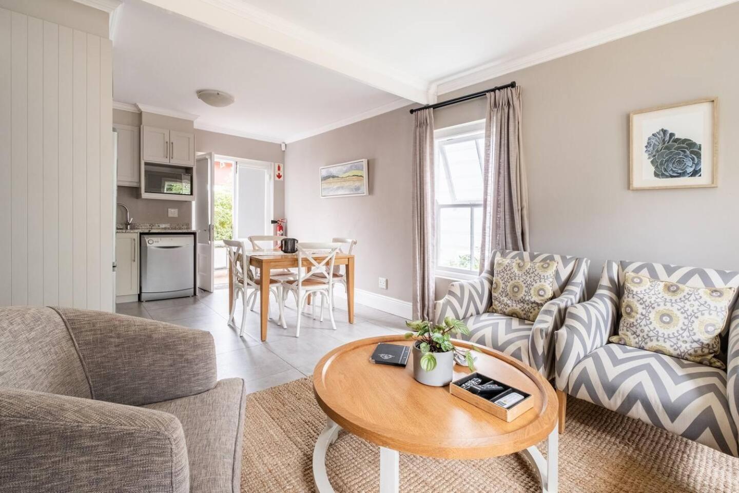 Bonne Esperance Studio Apartments ستيلينبوش المظهر الخارجي الصورة
